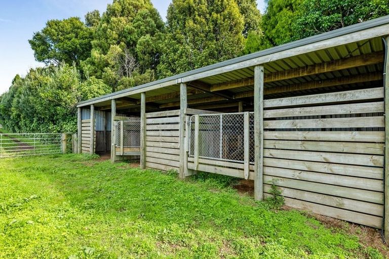 Photo of property in 939 Main North Road, Onaero, Waitara, 4383