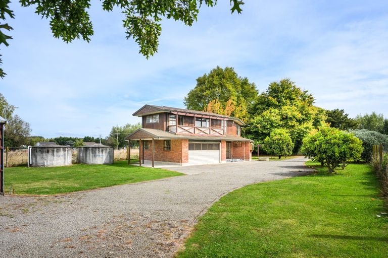 Photo of property in 83 Oroua Road, Kairanga, Palmerston North, 4475