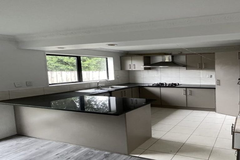 Photo of property in 93 Gray Avenue, Mangere East, Auckland, 2024