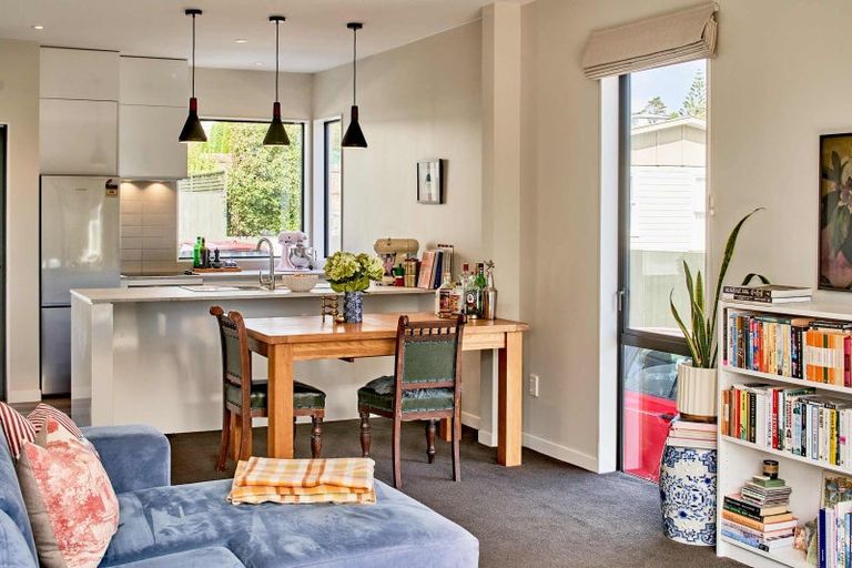 Photo of property in 6u9 Oswald Crescent, Paparangi, Wellington, 6037