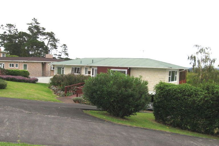 Photo of property in 466 Don Buck Road, Massey, Auckland, 0614