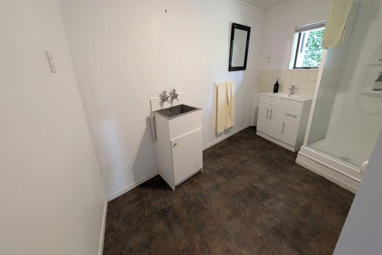 Photo of property in 1 Cliff Lane, Glenbrook, Waiuku, 2681