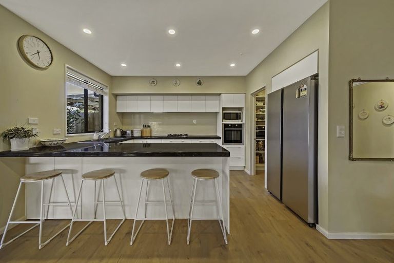 Photo of property in 4 Melville Crescent, Rolleston, 7614