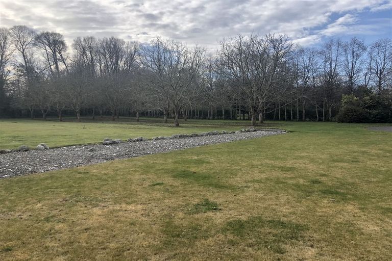 Photo of property in 1/69 Stanley Road, Glenfield, Auckland, 0629