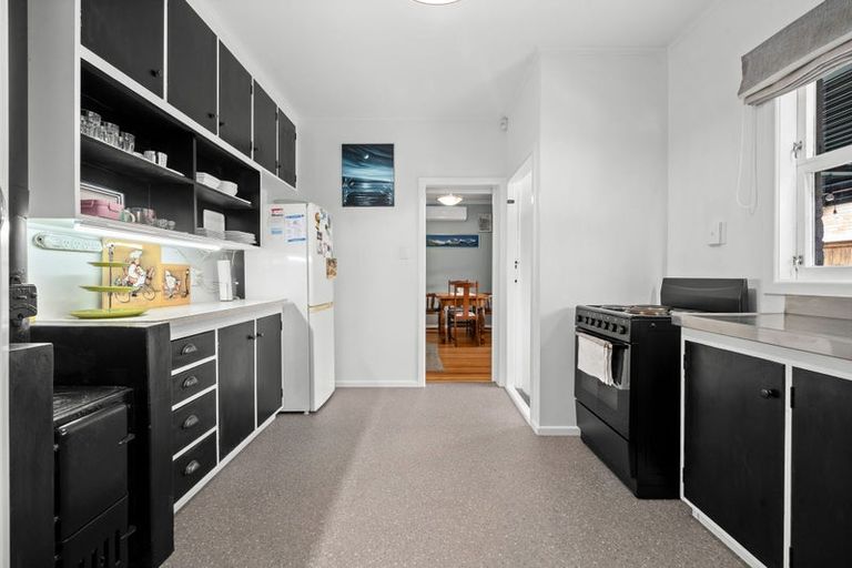 Photo of property in 5 Banbury Crescent, Fairfield, Hamilton, 3214