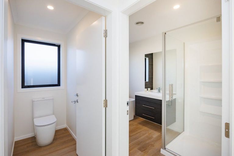 Photo of property in 75 Atlantic Drive, Fitzherbert, Palmerston North, 4410