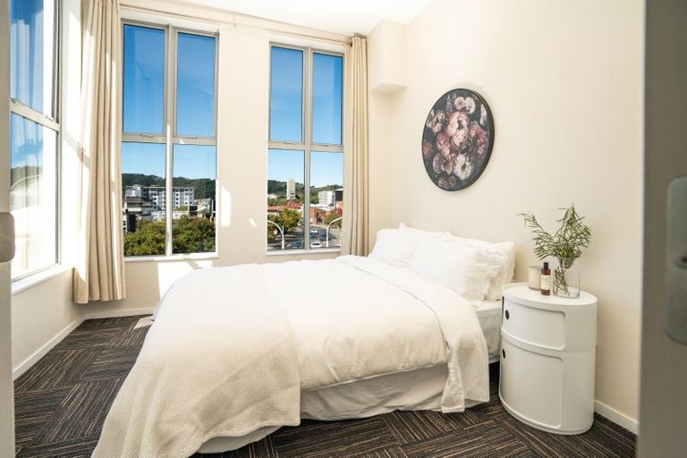 Photo of property in 31 Karo Drive, Te Aro, Wellington, 6011