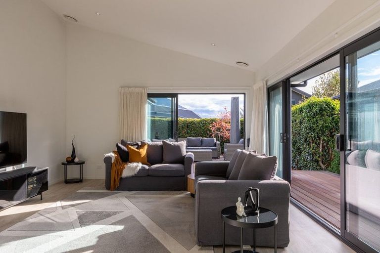 Photo of property in 5 Bannister Street, Jacks Point, Queenstown, 9371