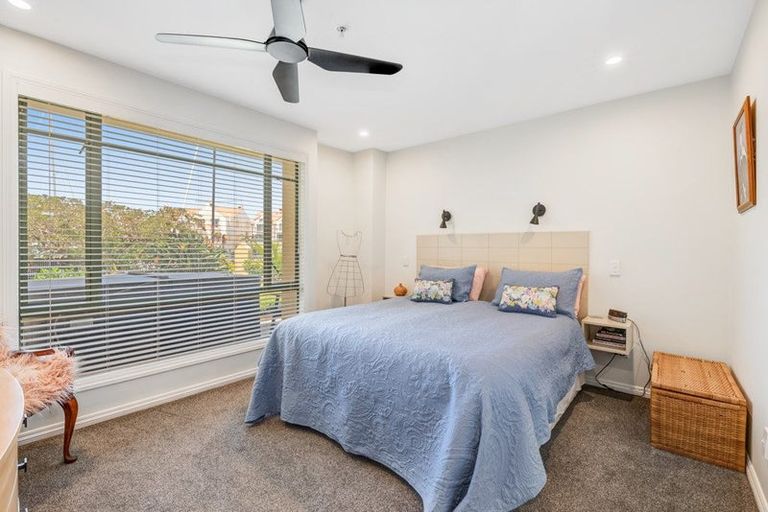 Photo of property in 41 Waterside Crescent, Gulf Harbour, Whangaparaoa, 0930