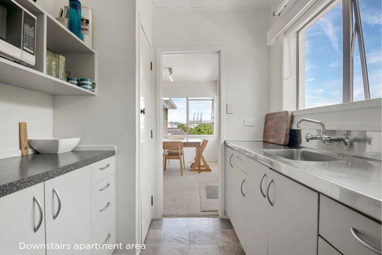 Photo of property in 1/47 Clarence Street, Devonport, Auckland, 0624