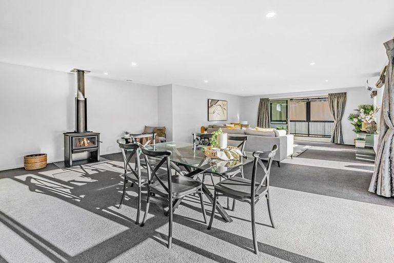 Photo of property in 5 Marble Court, Rolleston, 7614