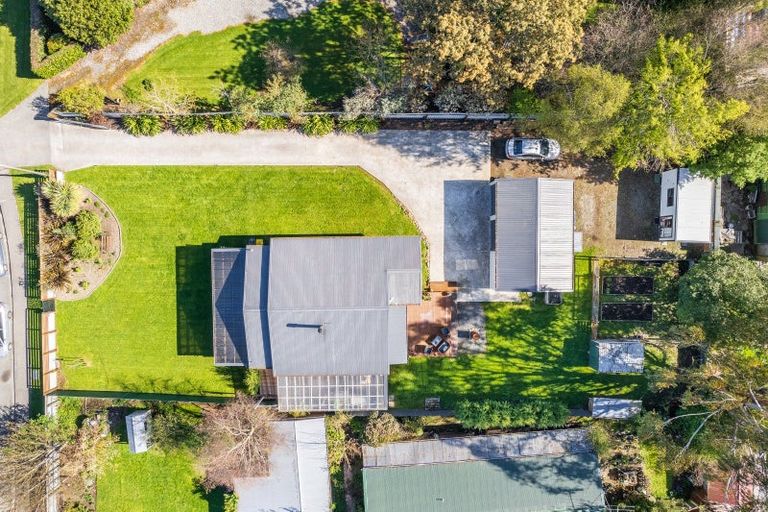 Photo of property in 4 Chaucer Street, Milton, 9220