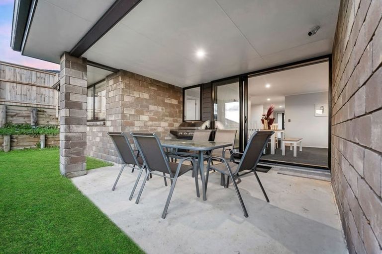 Photo of property in 3 Harris Place, Pokeno, 2402