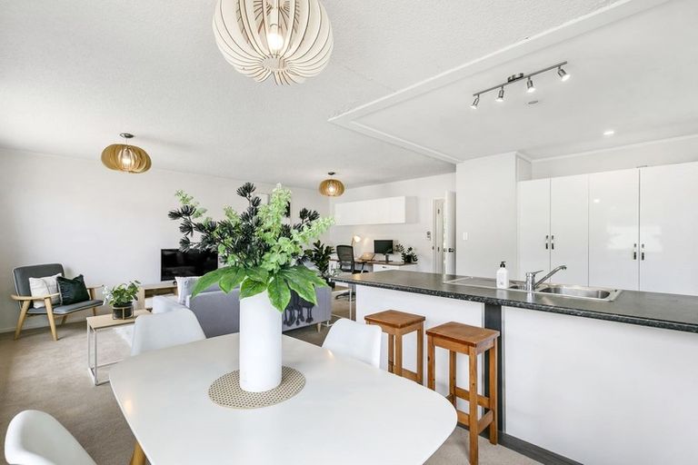 Photo of property in 78f3 Clyde Street, Island Bay, Wellington, 6023