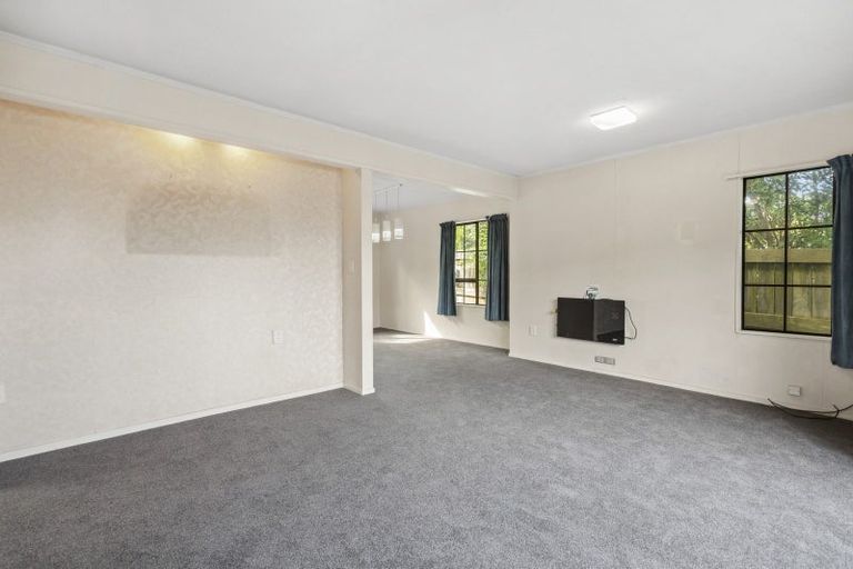 Photo of property in 42 Satara Crescent, Khandallah, Wellington, 6035