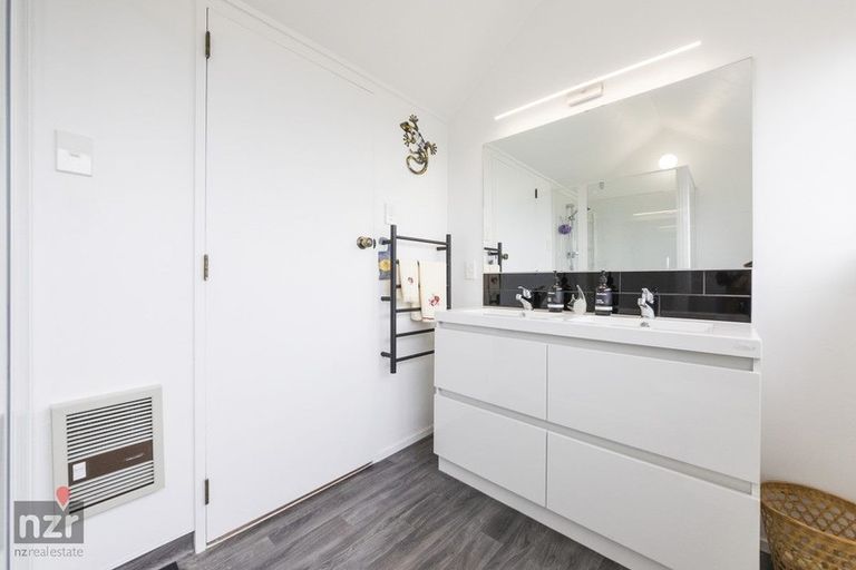 Photo of property in 11b Ranui Place, Feilding, 4702