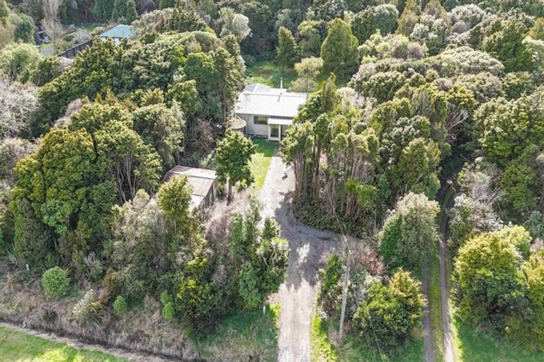 Photo of property in 26 Watt Road, Otatara, Invercargill, 9879