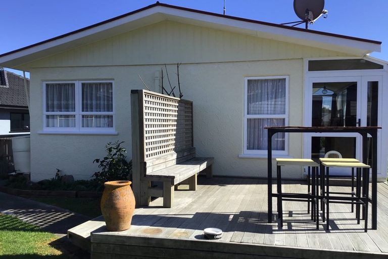 Photo of property in 1 Titoki Street, Stoke, Nelson, 7011