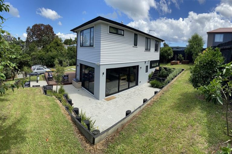 Photo of property in 7 Margan Avenue, New Lynn, Auckland, 0600