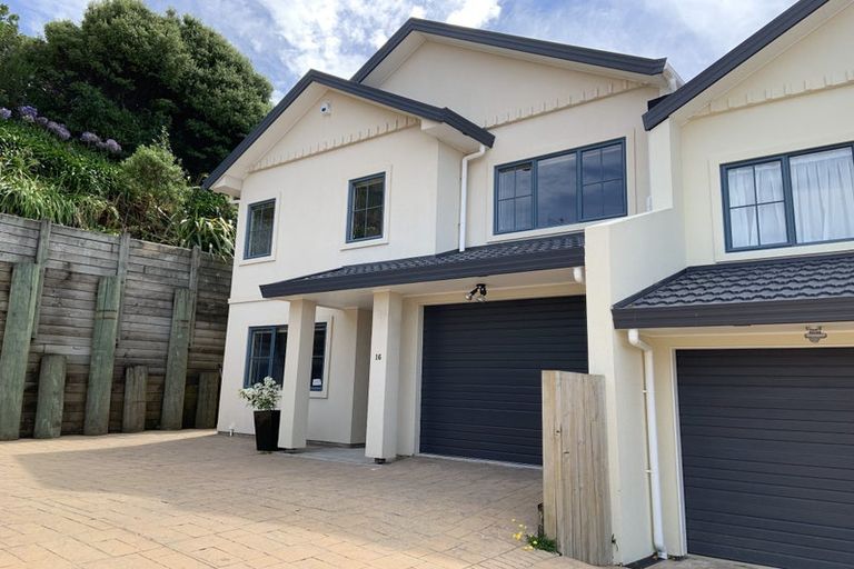 Photo of property in 16a Corsham Grove, Churton Park, Wellington, 6037
