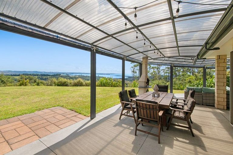 Photo of property in 155 West Road, Kaukapakapa, 0873