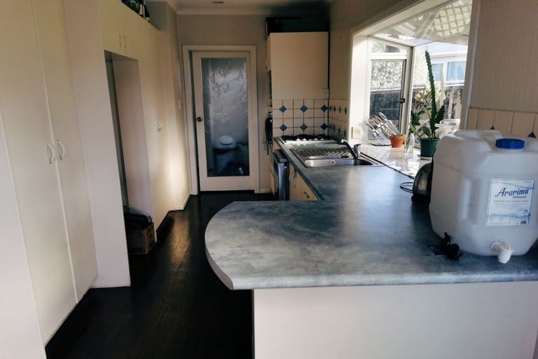 Photo of property in 33 Chippendale Crescent, Birkdale, Auckland, 0626