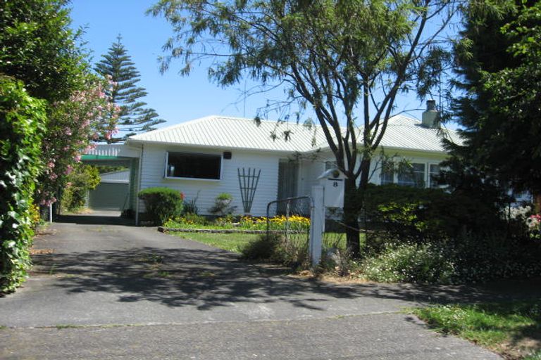 Photo of property in 8 Sandon Road, Feilding, 4702