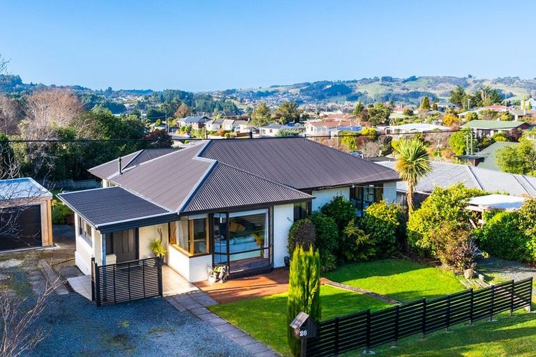 Photo of property in 26 Kennedy Road, Fairfield, Dunedin, 9018
