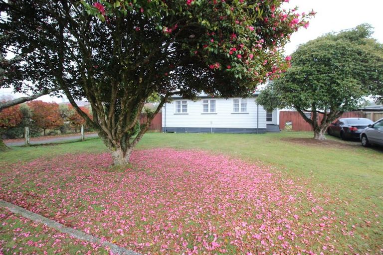 Photo of property in 4 Cargill Street, Tokoroa, 3420