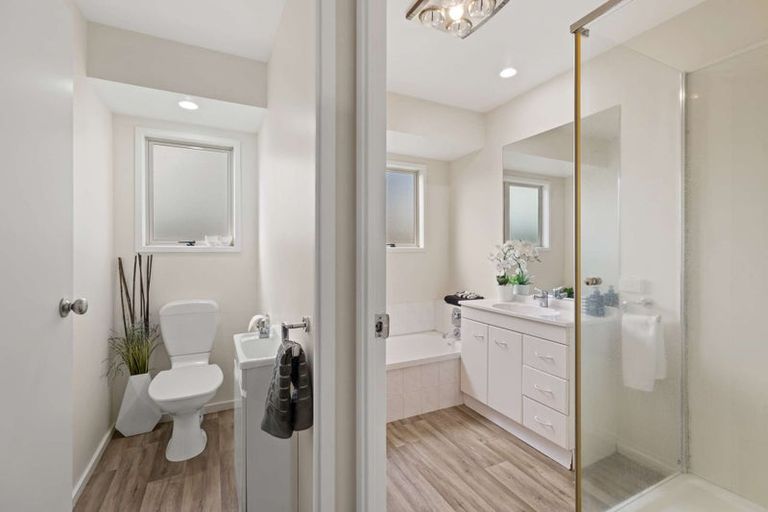 Photo of property in 11/15 O'sullivan Place, Waiuku, 2123