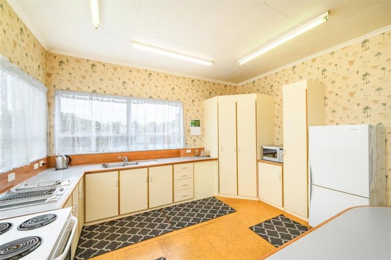 Photo of property in 201 Bridge Street, Bulls, 4818