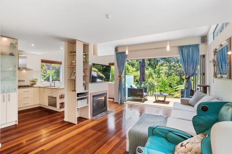 Photo of property in 68b Verran Road, Birkdale, Auckland, 0626