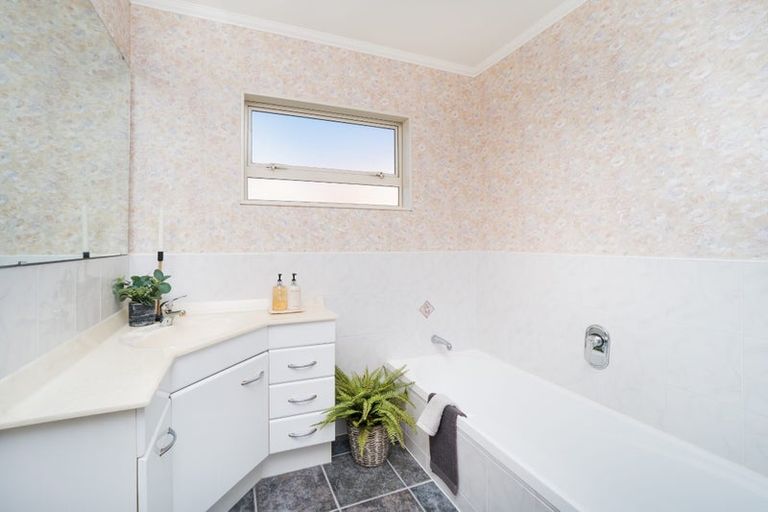 Photo of property in 9 Madison Avenue, Milson, Palmerston North, 4414