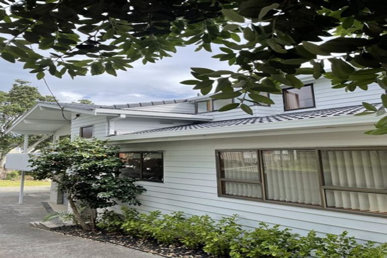 Photo of property in 1/47 Stanley Avenue, Milford, Auckland, 0620