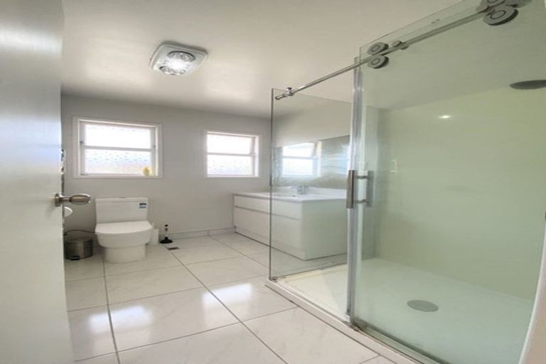 Photo of property in 117 Udys Road, Pakuranga, Auckland, 2010