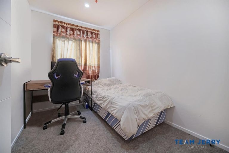 Photo of property in 15d William Avenue, Manurewa, Auckland, 2102