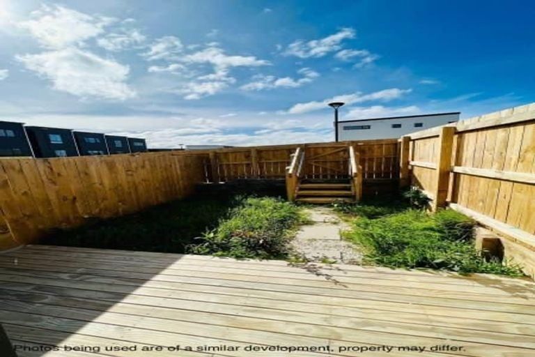 Photo of property in 2 Creekside Way, Flat Bush, Auckland, 2019