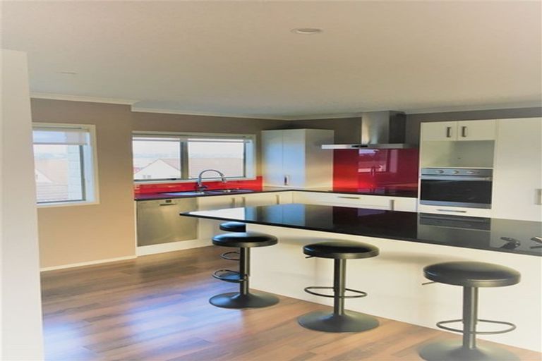 Photo of property in St Claire Village, 171/172 Mcleod Road, Te Atatu South, Auckland, 0610