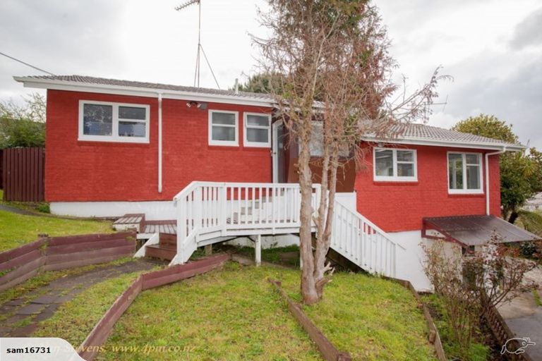 Photo of property in 38 Lanigan Street, Birkdale, Auckland, 0626