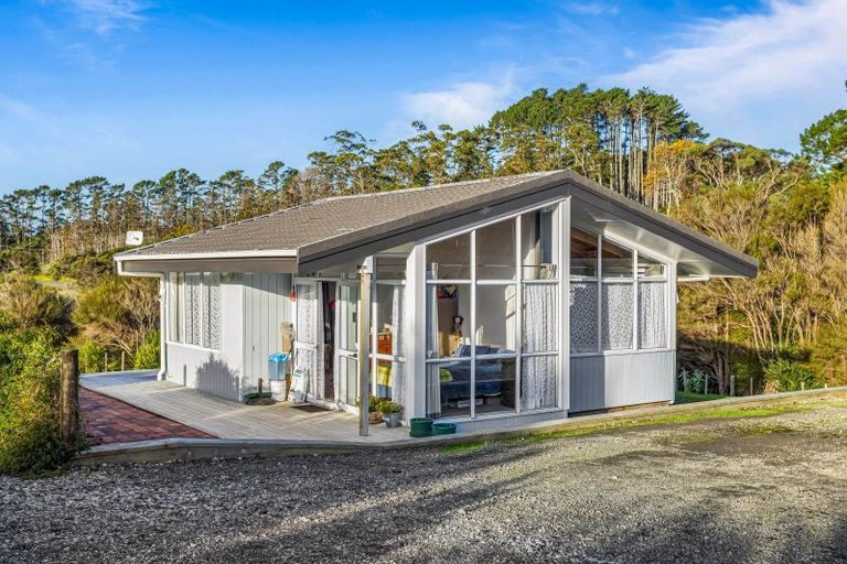 Photo of property in 118 Annett Road, Kumeu, 0891