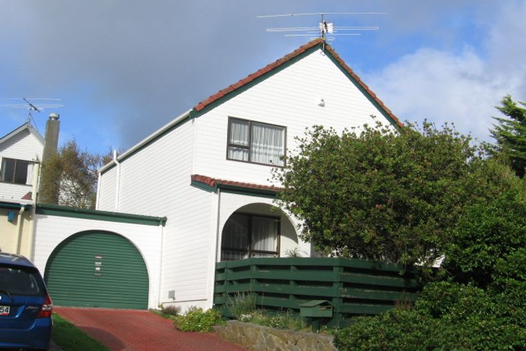 Photo of property in 2 Orange Grove, Churton Park, Wellington, 6037