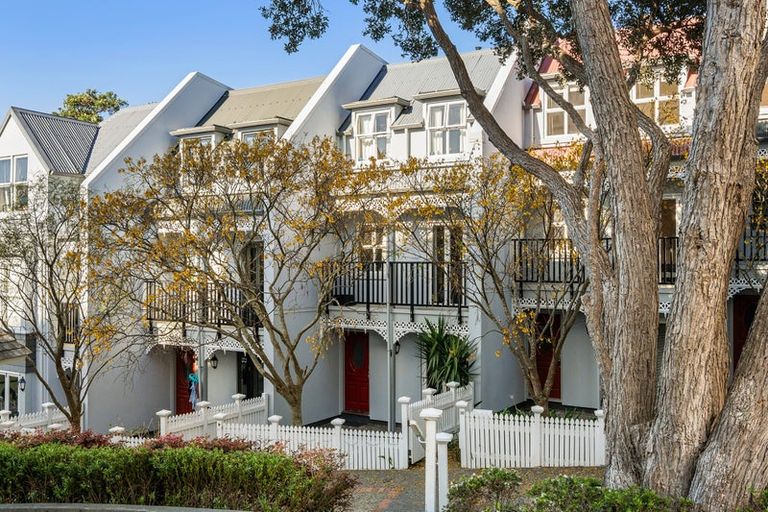 Photo of property in 9/43 Nairn Street, Mount Cook, Wellington, 6011