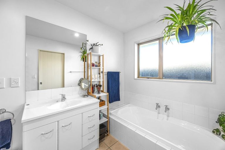 Photo of property in 24a Silvester Street, Woolston, Christchurch, 8023