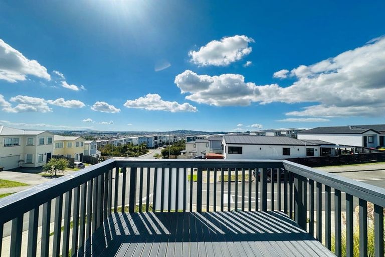 Photo of property in 78 Joseph Street, Flat Bush, Auckland, 2019