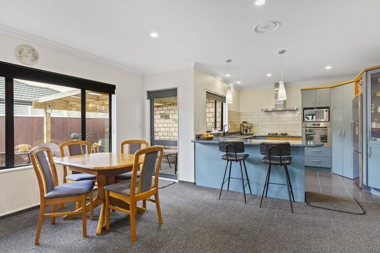 Photo of property in 48 Regent Drive, Paraparaumu Beach, Paraparaumu, 5032