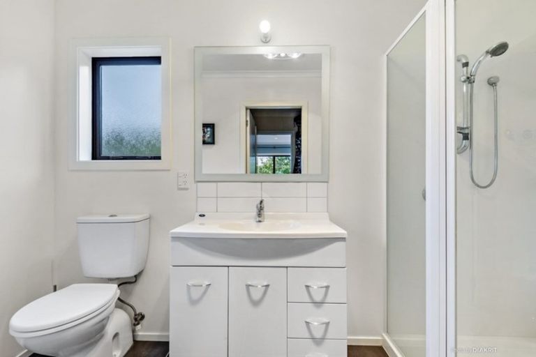 Photo of property in 10a Buxton Avenue, Karori, Wellington, 6012