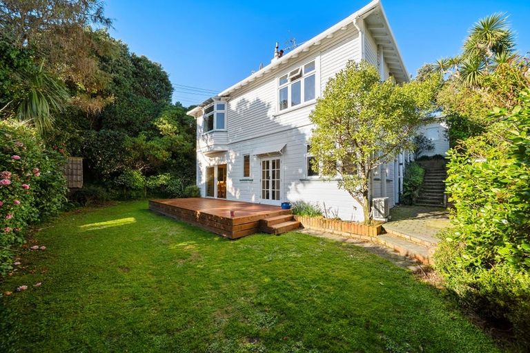 Photo of property in 49 Upper Watt Street, Wadestown, Wellington, 6012