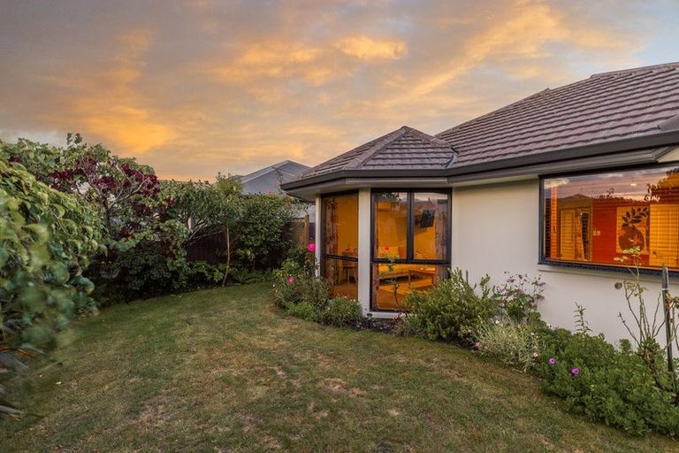 Photo of property in 16 Aston Drive, Waimairi Beach, Christchurch, 8083