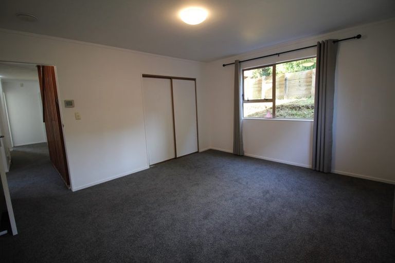 Photo of property in 21 Te Kiteroa Grove, Churton Park, Wellington, 6037
