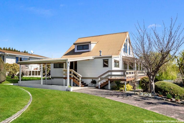 Photo of property in 33 Aotea Crescent, Gore, 9710